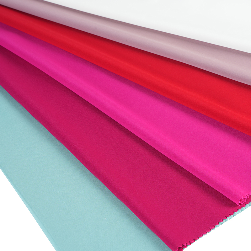 Teñido de tarjeta rota enmarañada 80d