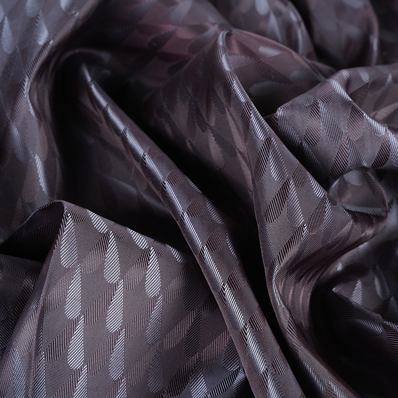 Teñido de poliéster catiónico de dos colores simétrico Love Jacquard