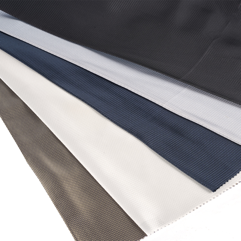 Tela fotovoltaica con ondas de agua